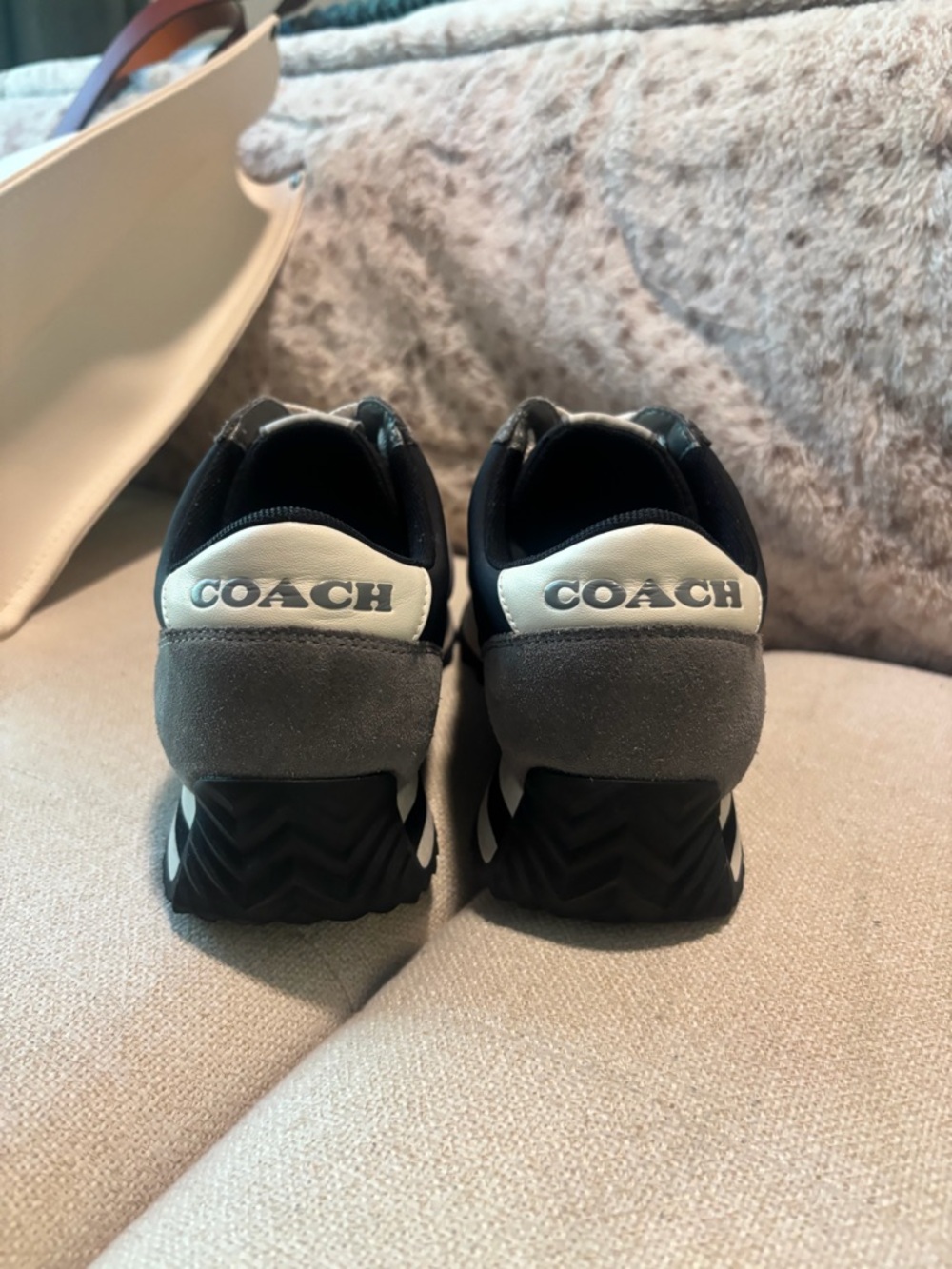 Coach runner sneakers - Picture 4 of 7